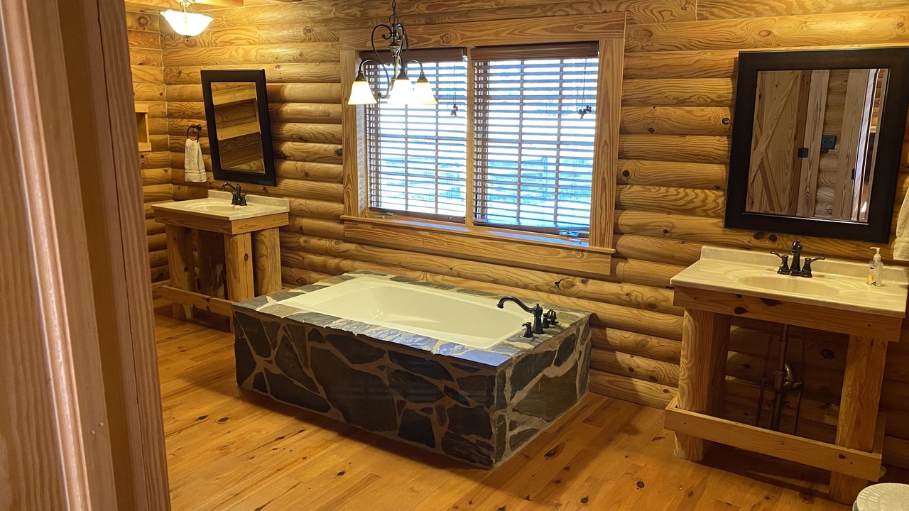 Photo of Bathroom in Georgia Coast