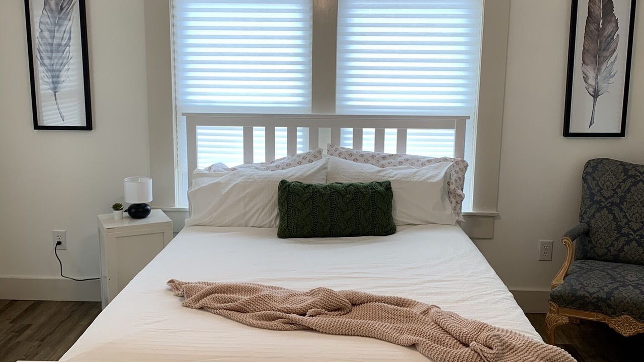 Photo of Bedroom in Hudson