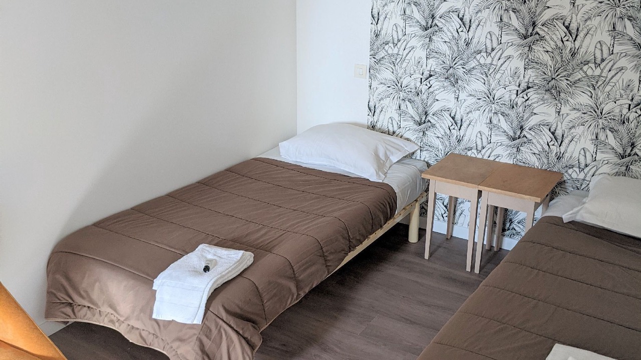 Photo of Bedroom in Longuefuye
