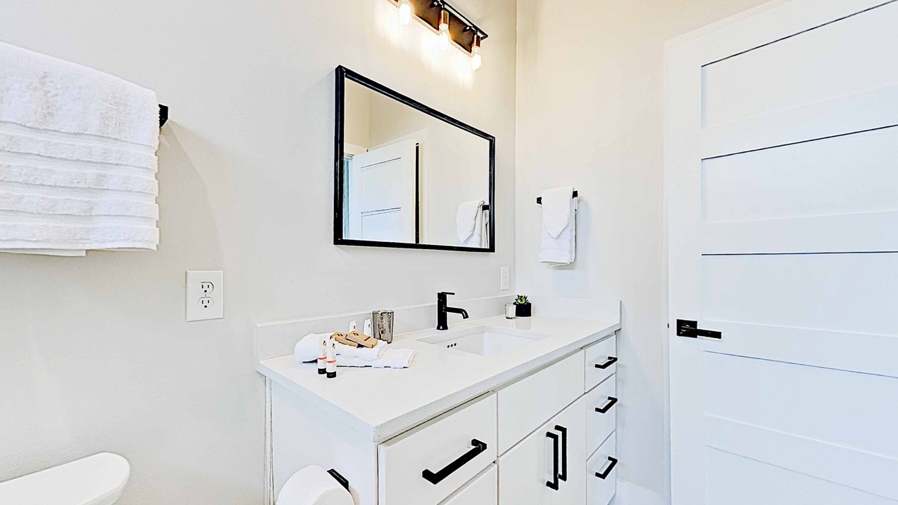 Photo of Bathroom in Foster Heights
