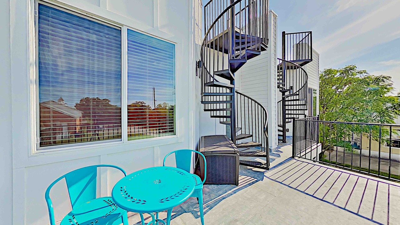 Photo of Outdoor in Foster Heights