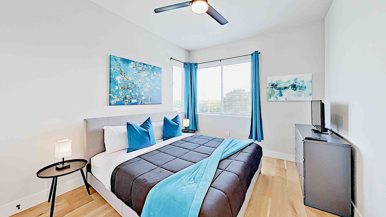 Photo of Bedroom in Foster Heights