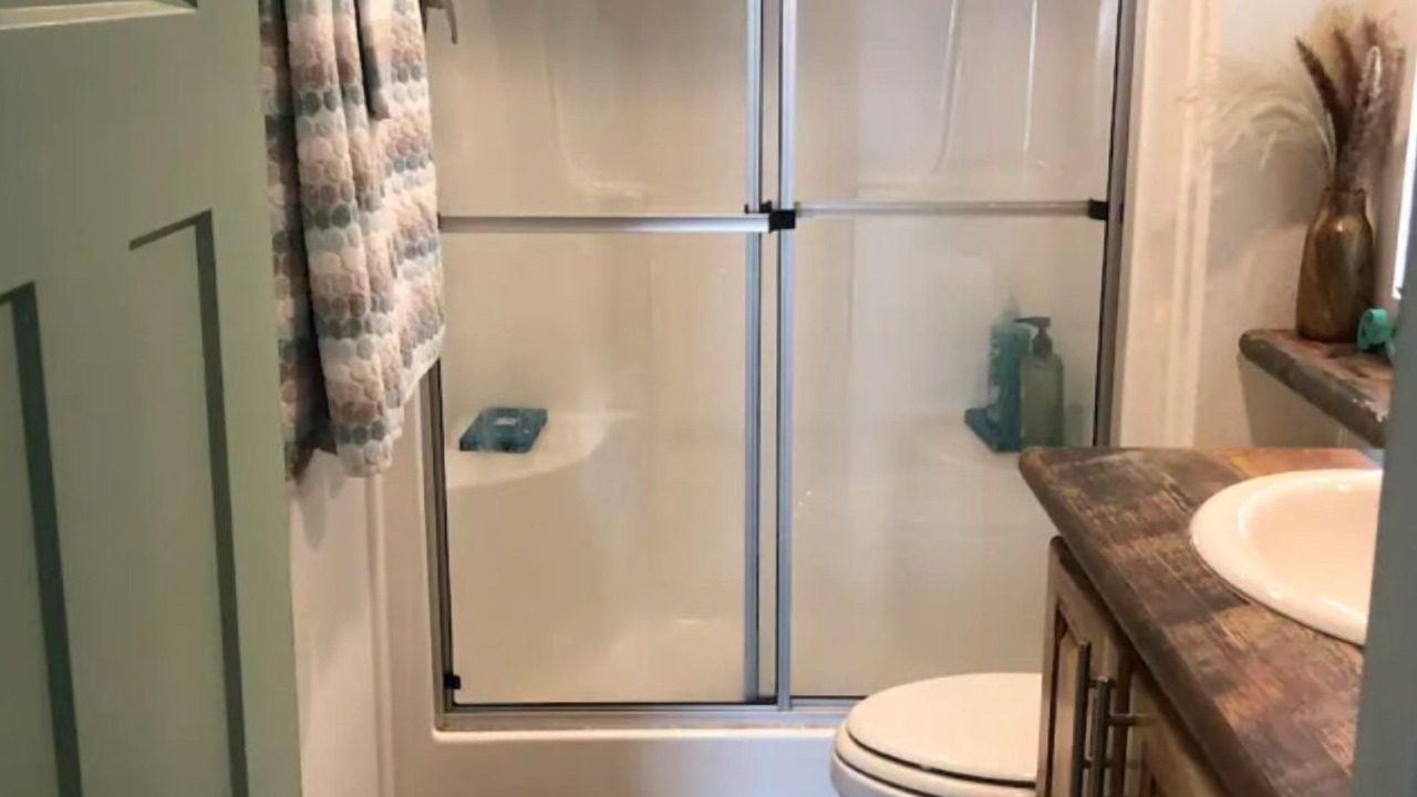Photo of Bathroom in Cedar Lane
