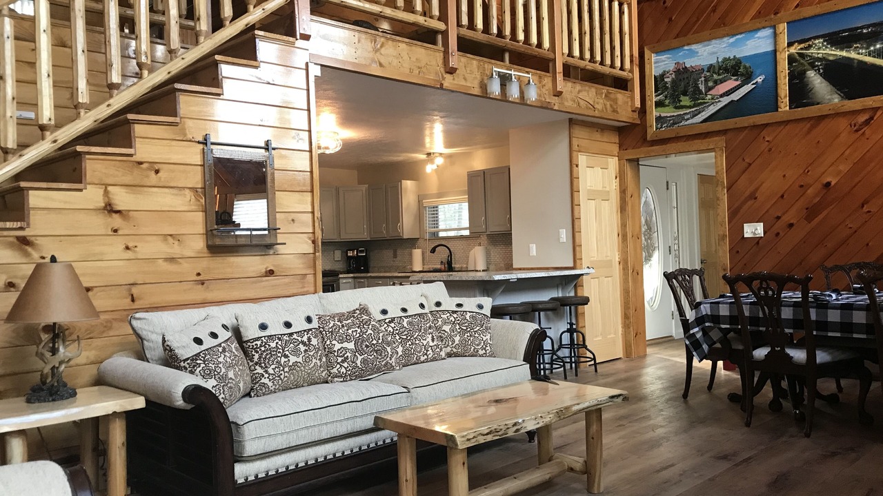 Photo of Livingroom in Grenell