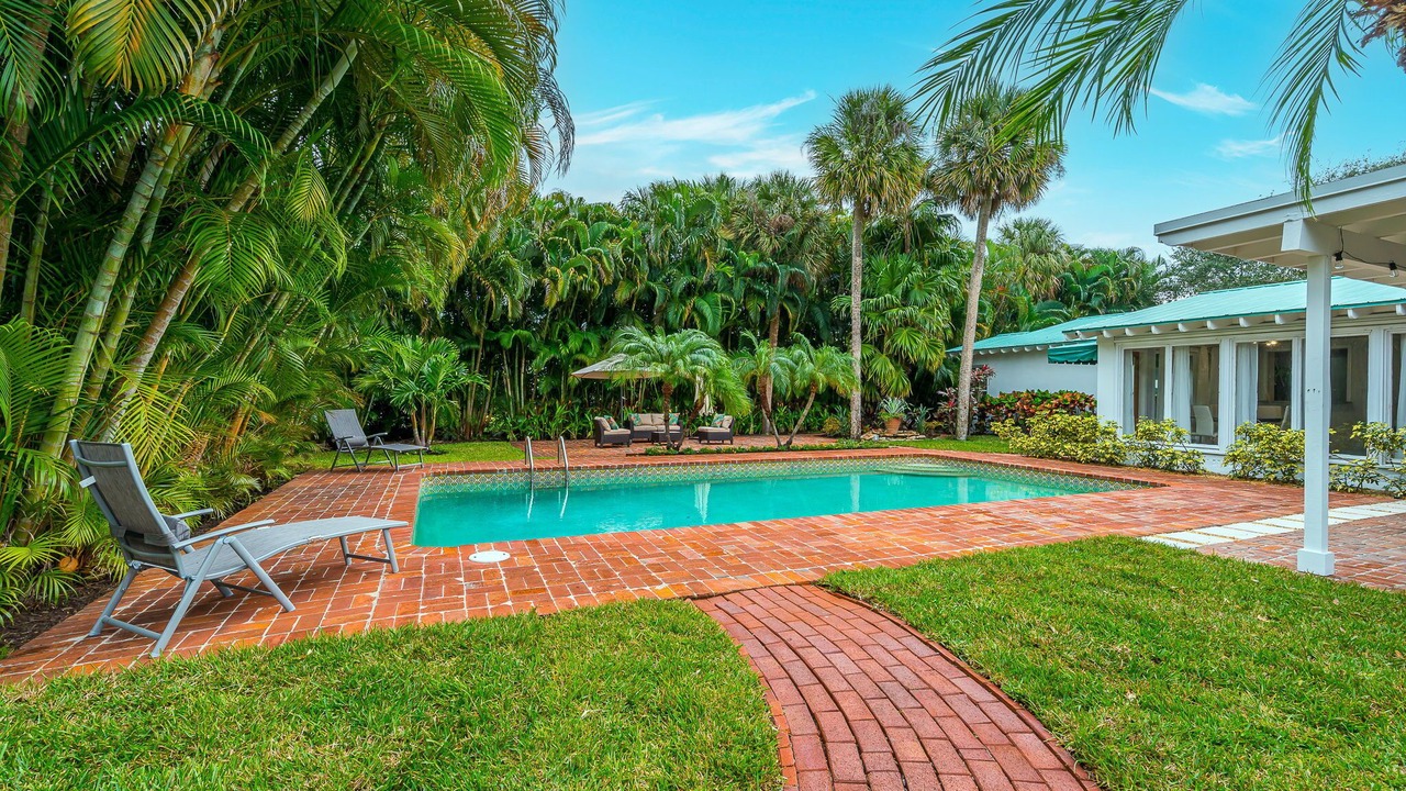 Photo of Outdoor in Southside