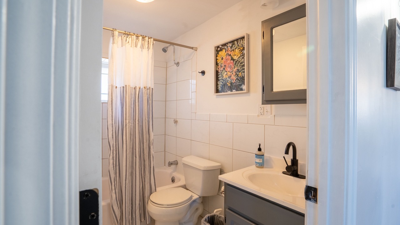 Photo of Bathroom in Camdenton