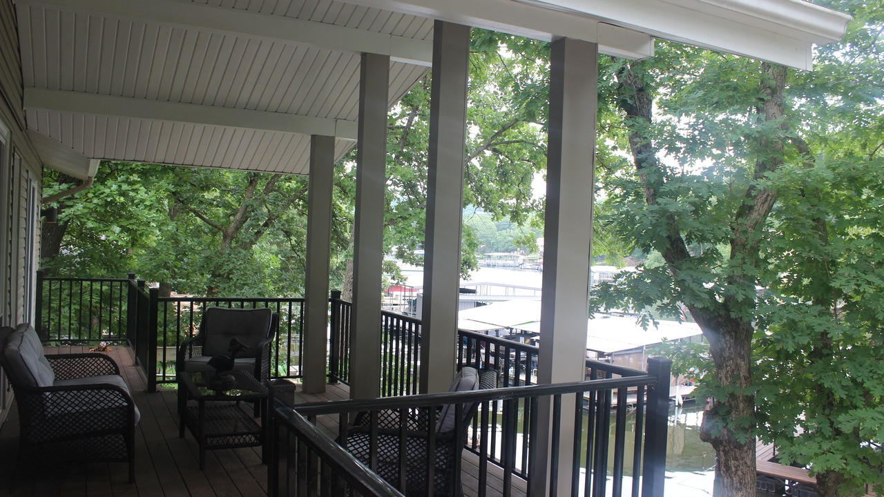 Photo of Patio Balcony in Camdenton