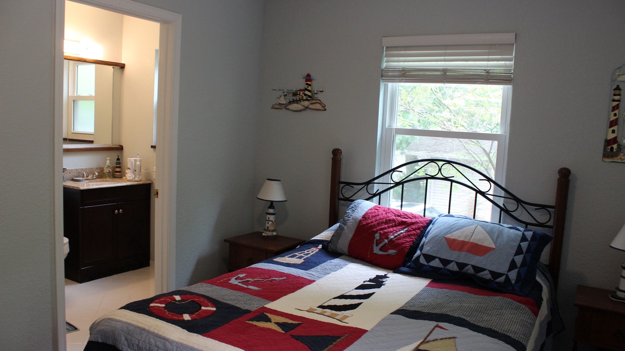 Photo of Bedroom in Camdenton