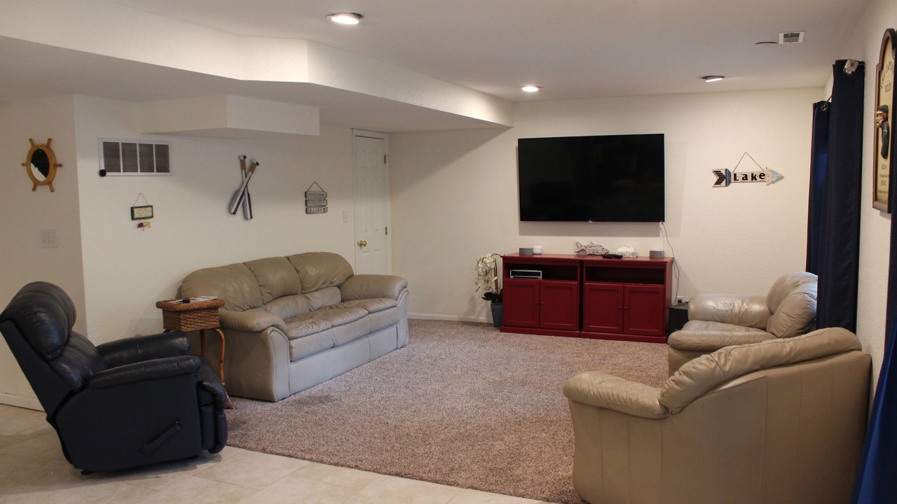 Photo of Livingroom in Camdenton