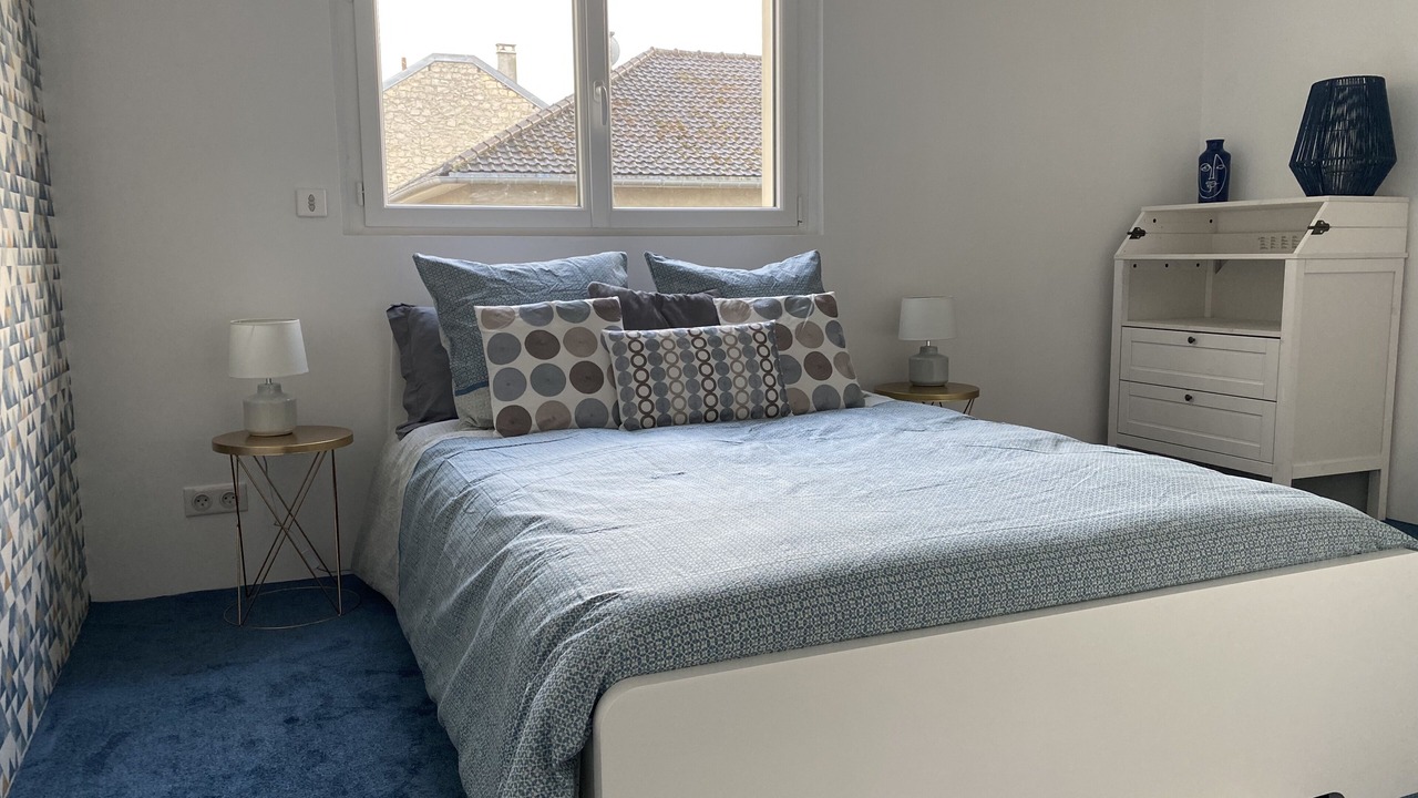 Photo of Bedroom in Reims City Centre