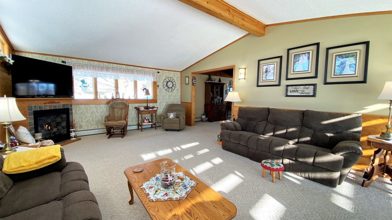 Photo of Livingroom in St Ignace
