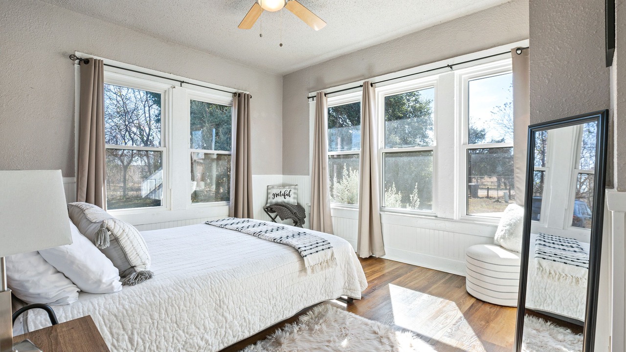 Photo of Bedroom in Waco