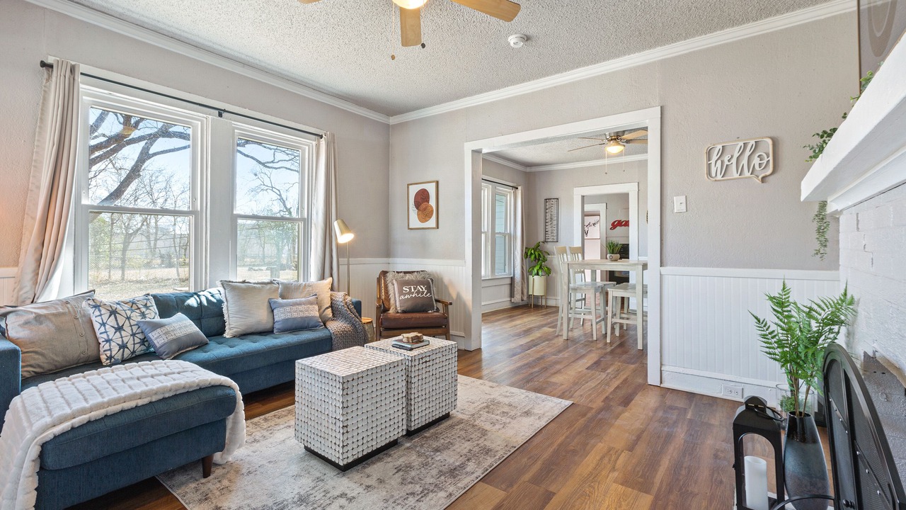 Photo of Livingroom in Waco