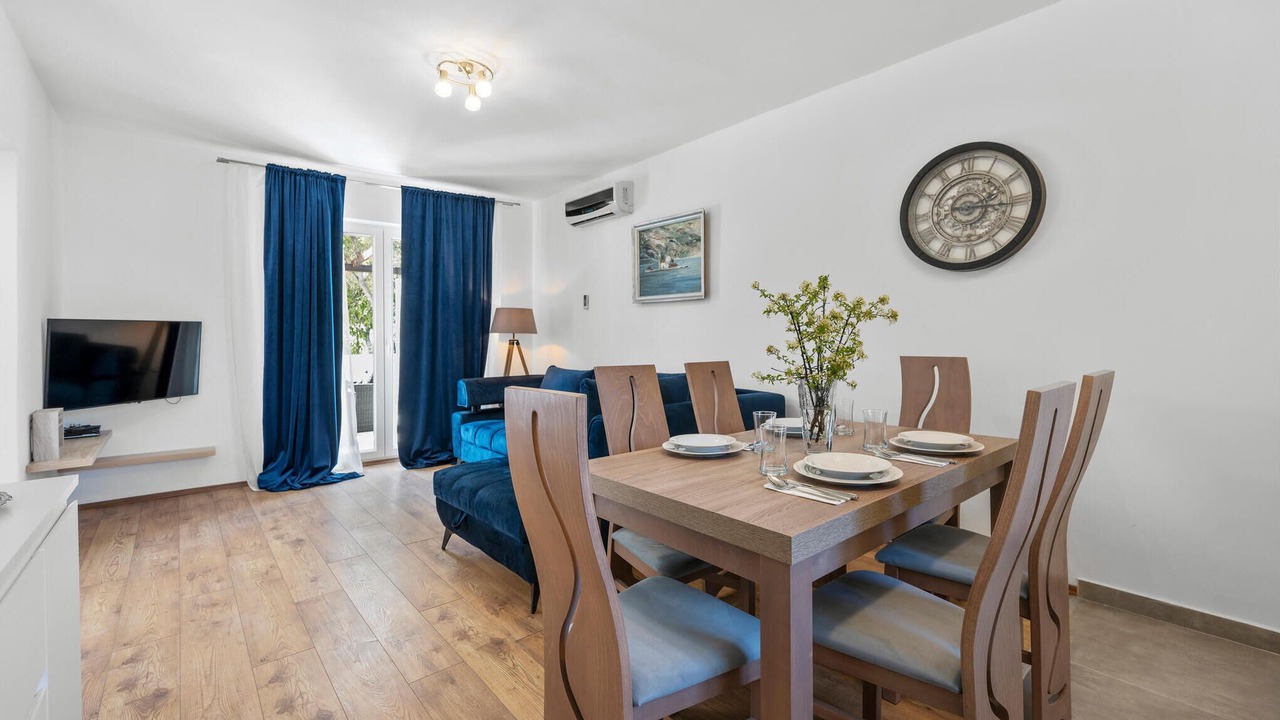 Photo of Bedroom in Betina