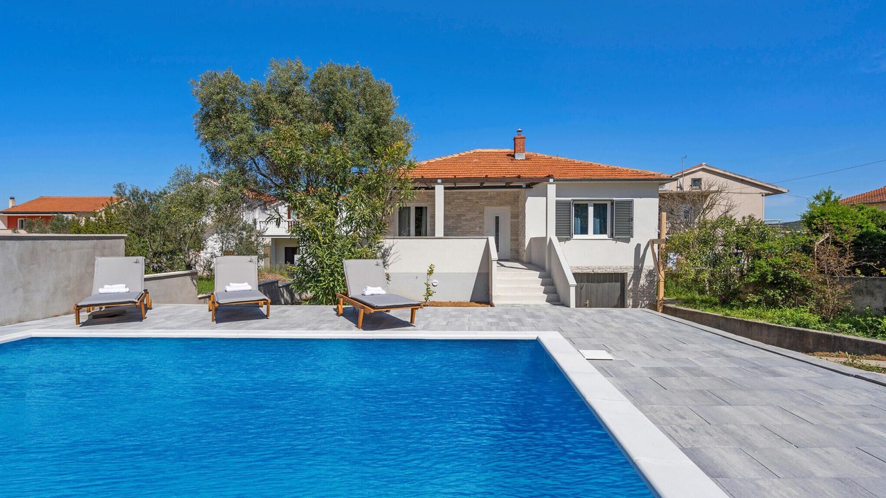 Photo of Outdoor in Betina