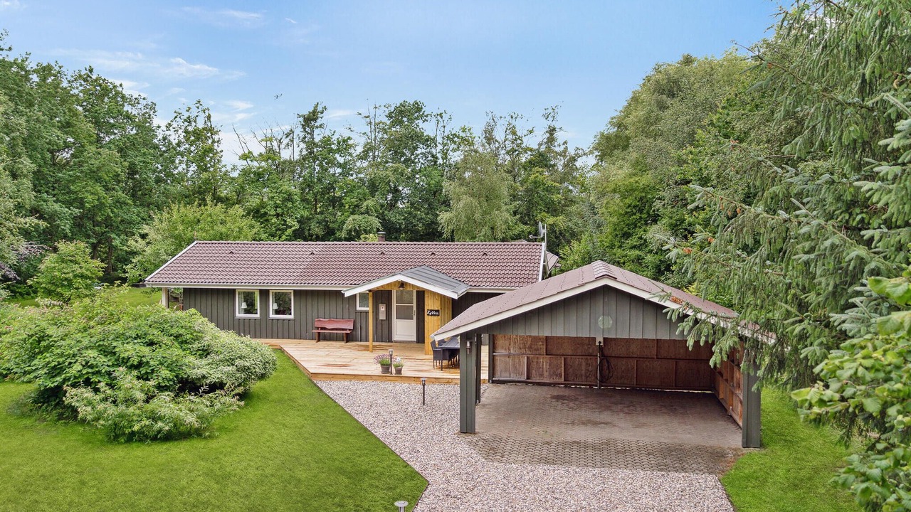 Photo of Others in Bindslev