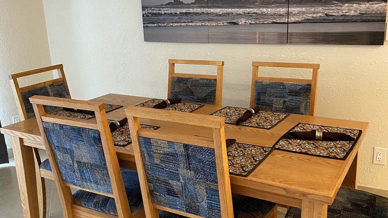 Photo of Others in Lincoln City