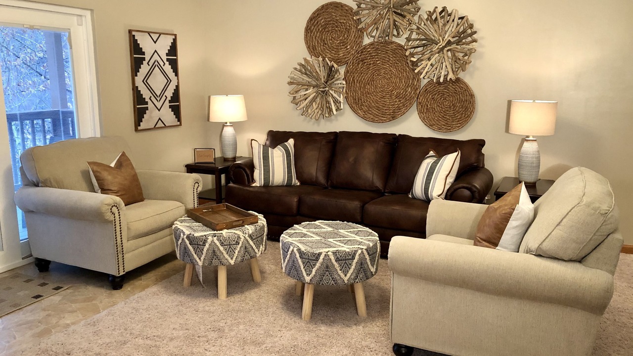 Photo of Bedroom in Flat Hollow Marina