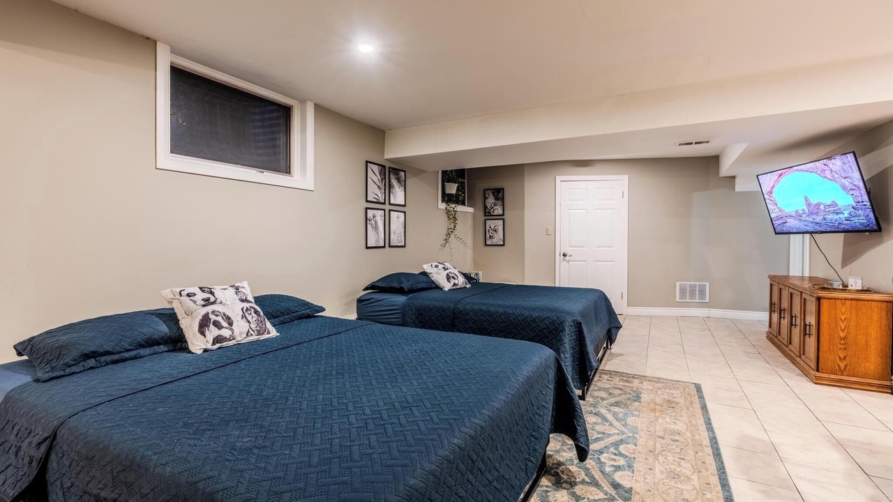 Photo of Bedroom in East Gwillimbury