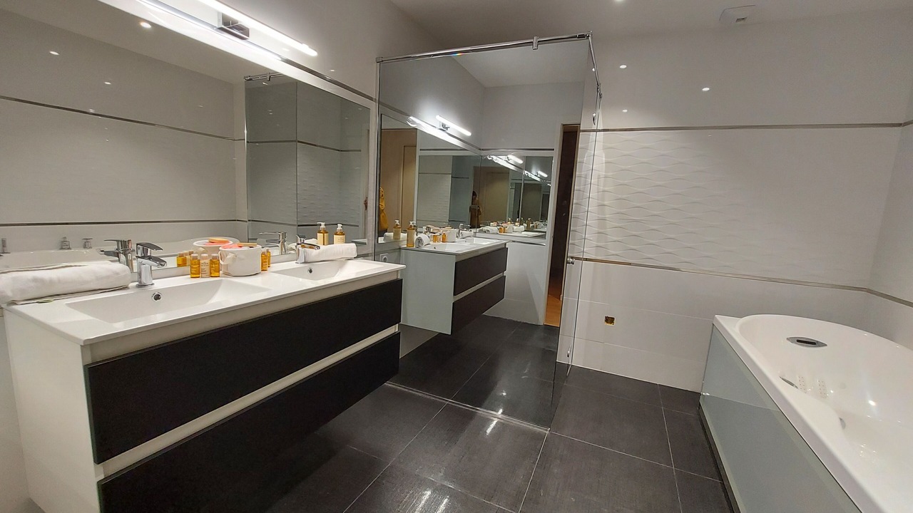 Photo of Bathroom in Montauban