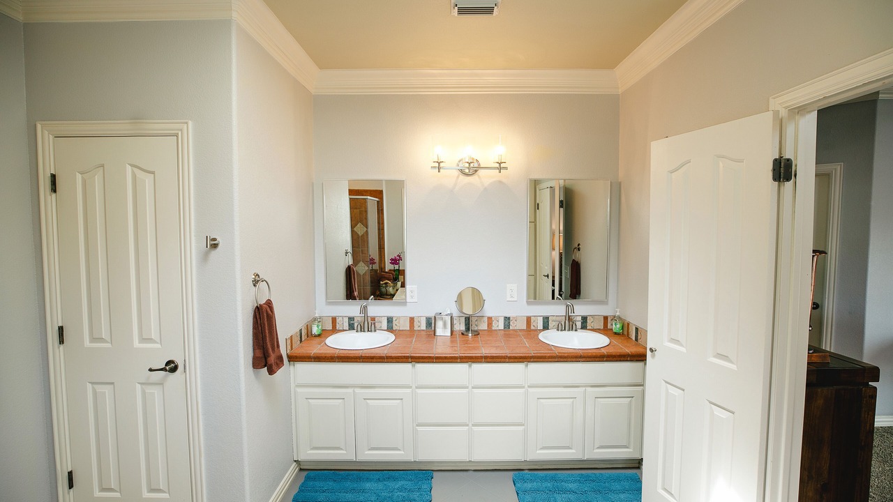 Photo of Bathroom in Johnson City