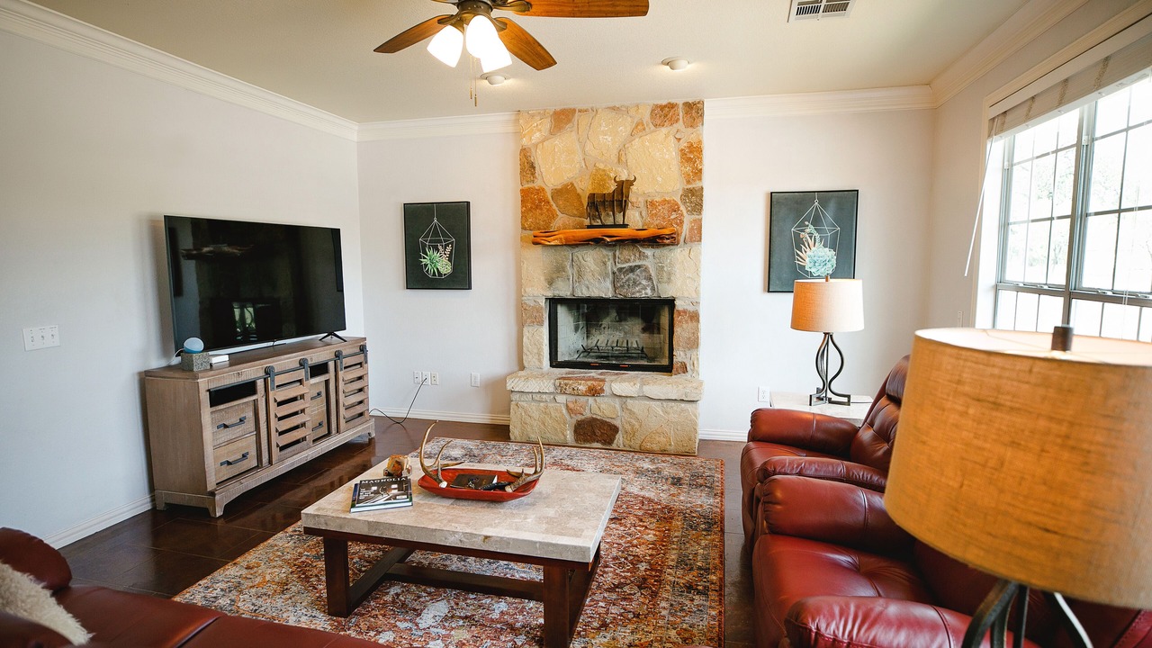 Photo of Livingroom in Johnson City
