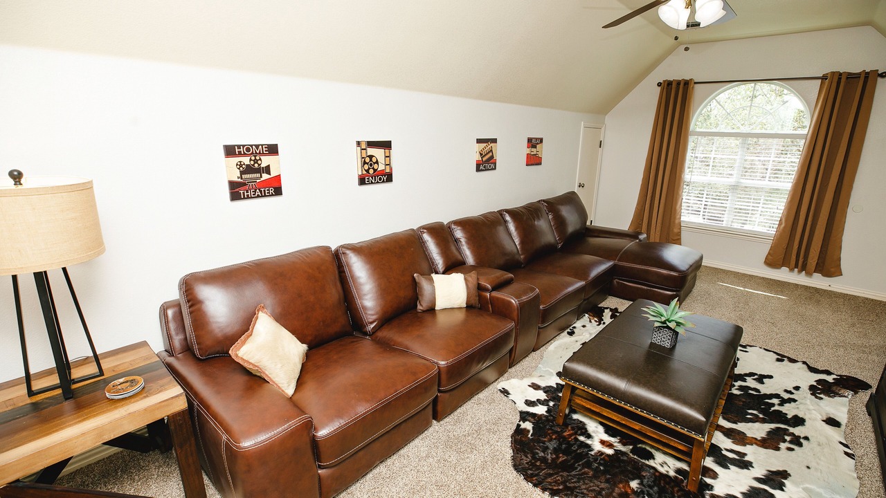 Photo of Livingroom in Johnson City