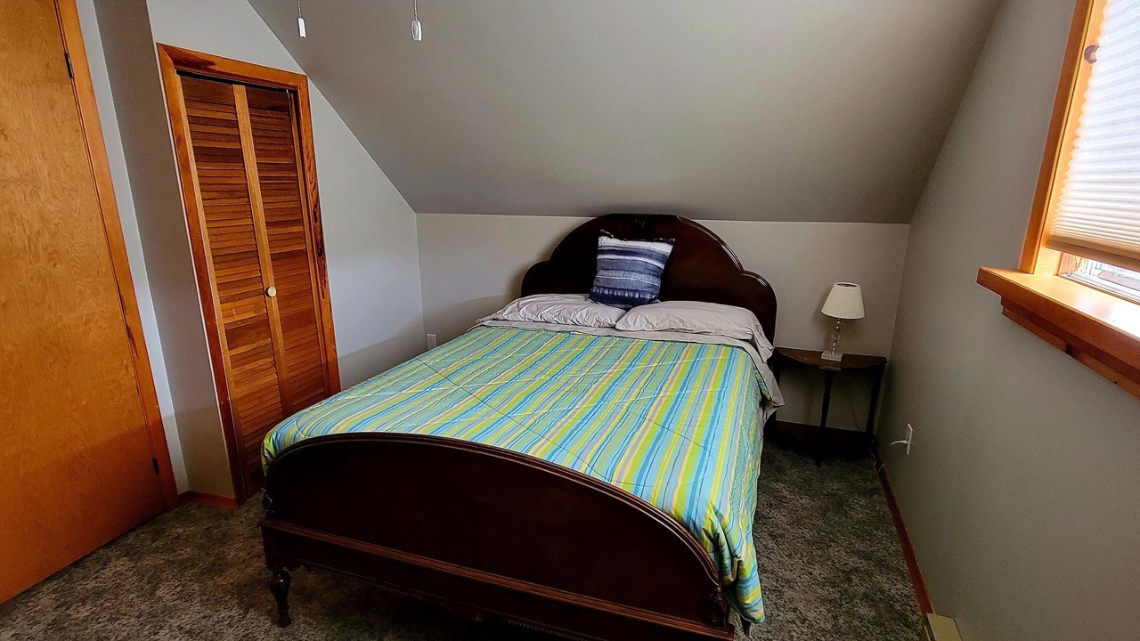 Photo of Bedroom in Wasaga Beach