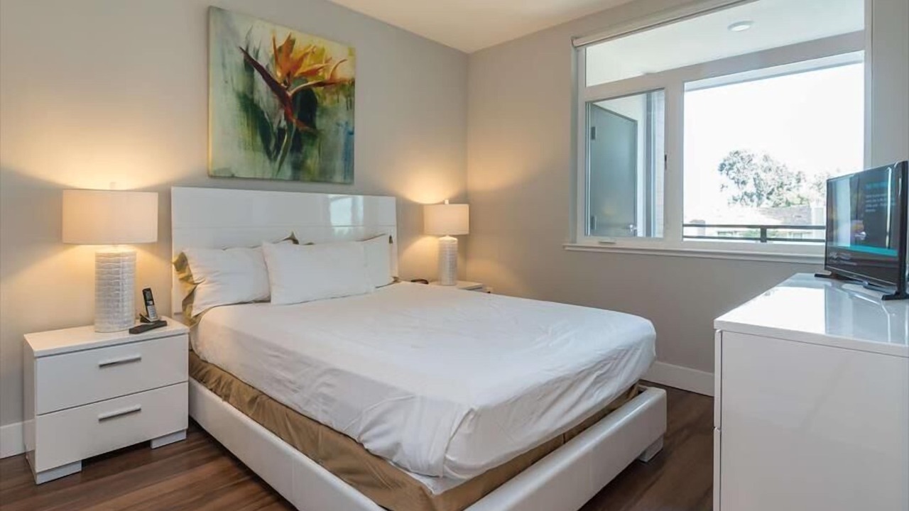 Photo of Others in Shoreline West