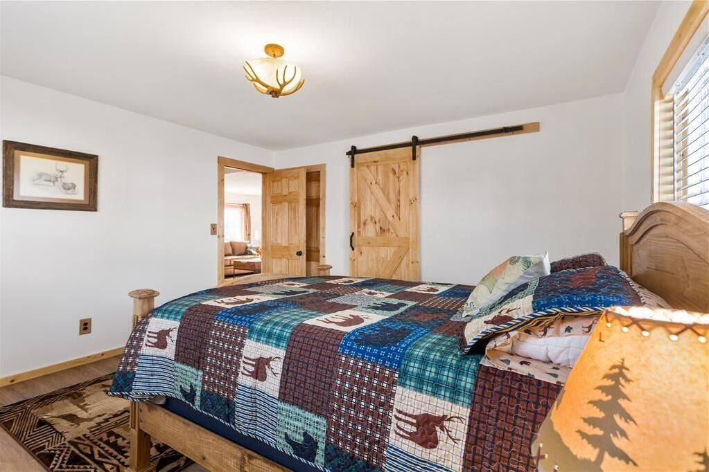 Photo of Bedroom in Hyattville