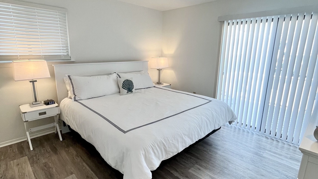 Photo of Bedroom in Avalon