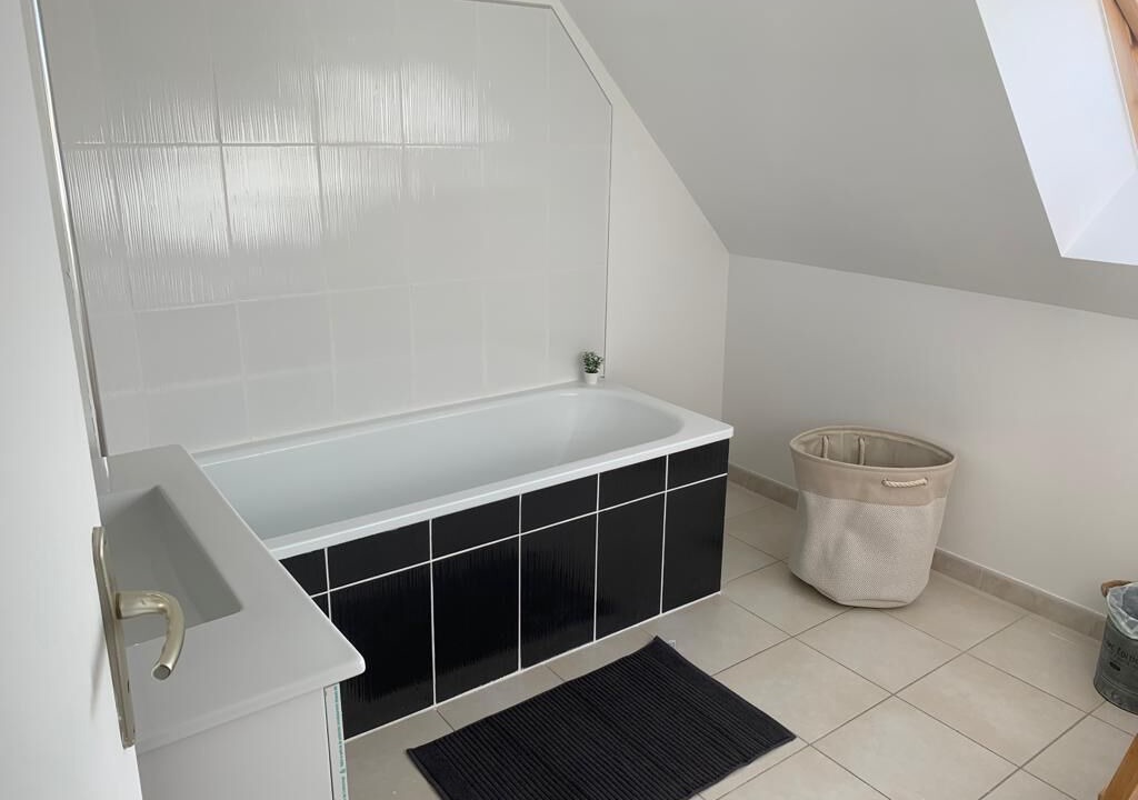 Photo of Bathroom in Dozule