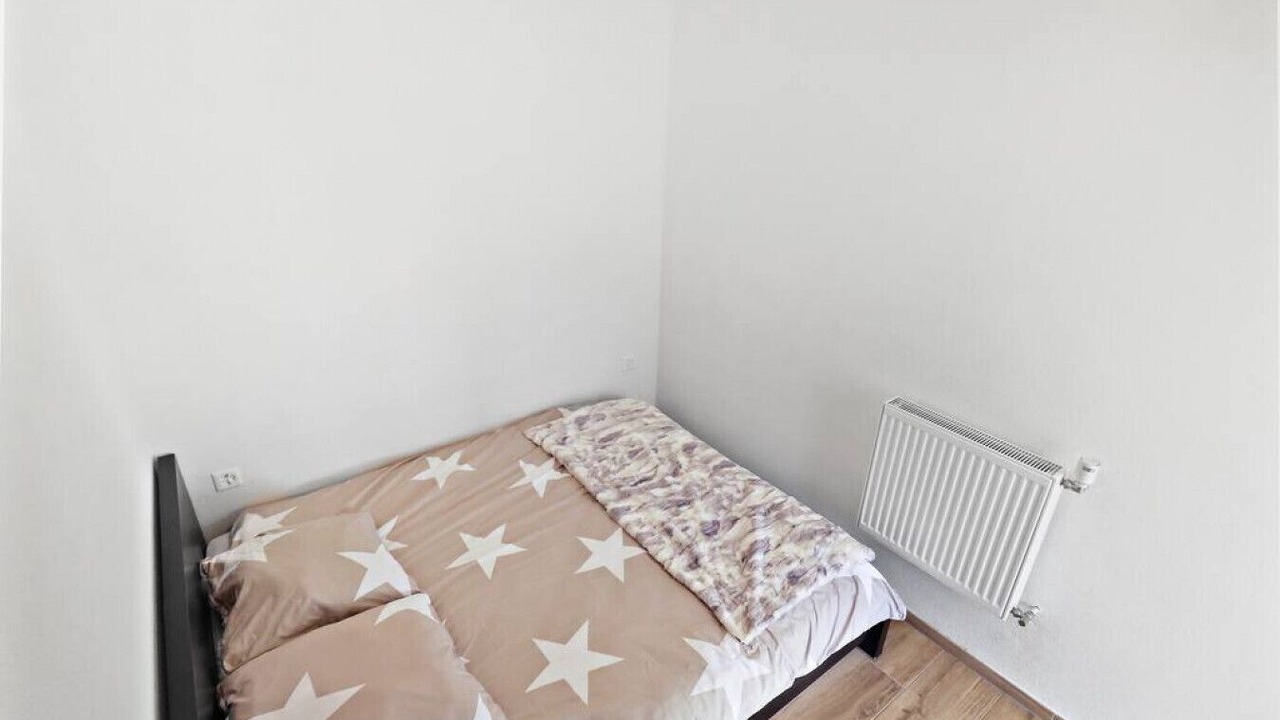 Photo of Bedroom in Noes