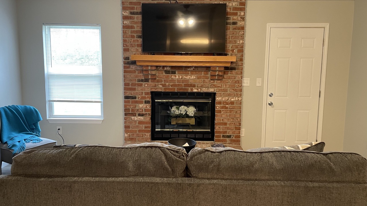 Photo of Livingroom in Lafayette