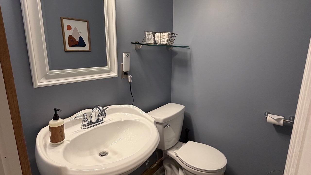 Photo of Bathroom in East Dover
