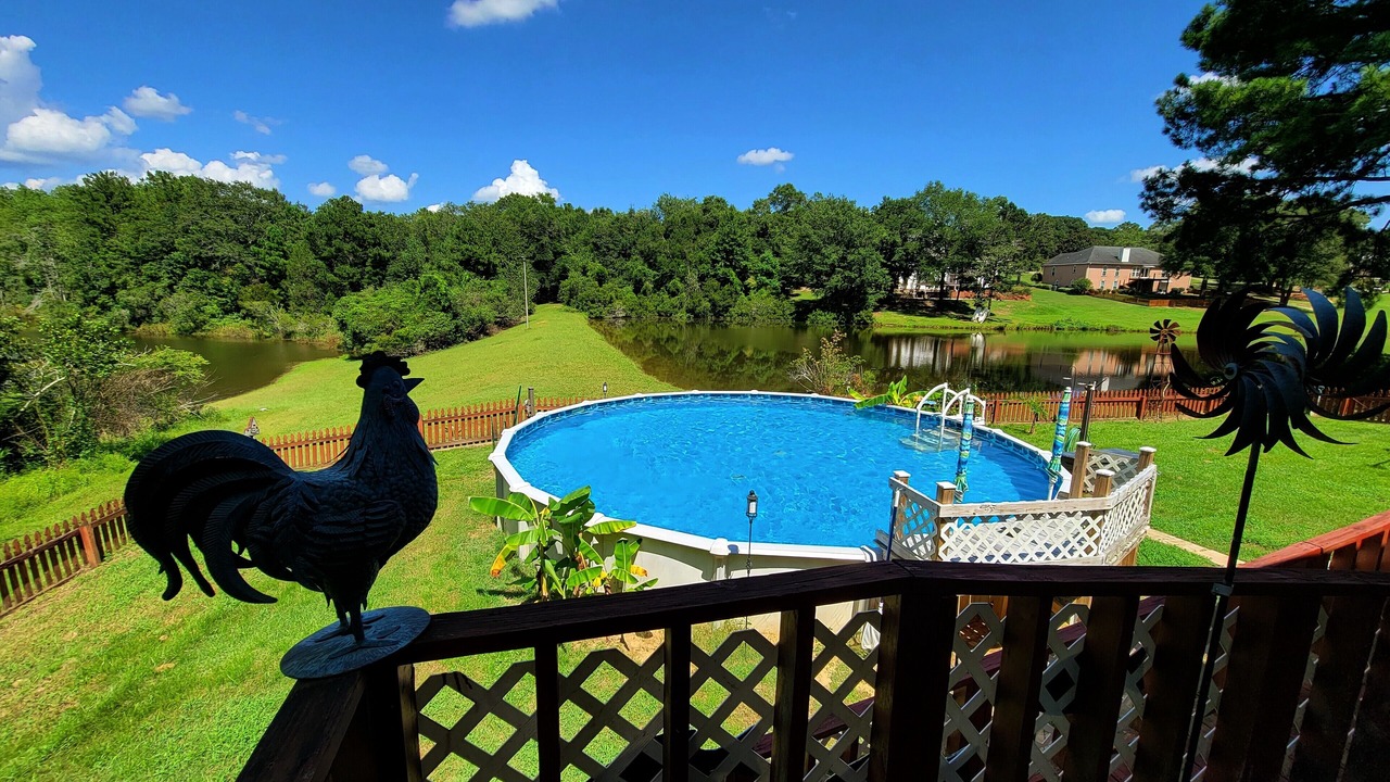 Photo of Outdoor in Level Plains