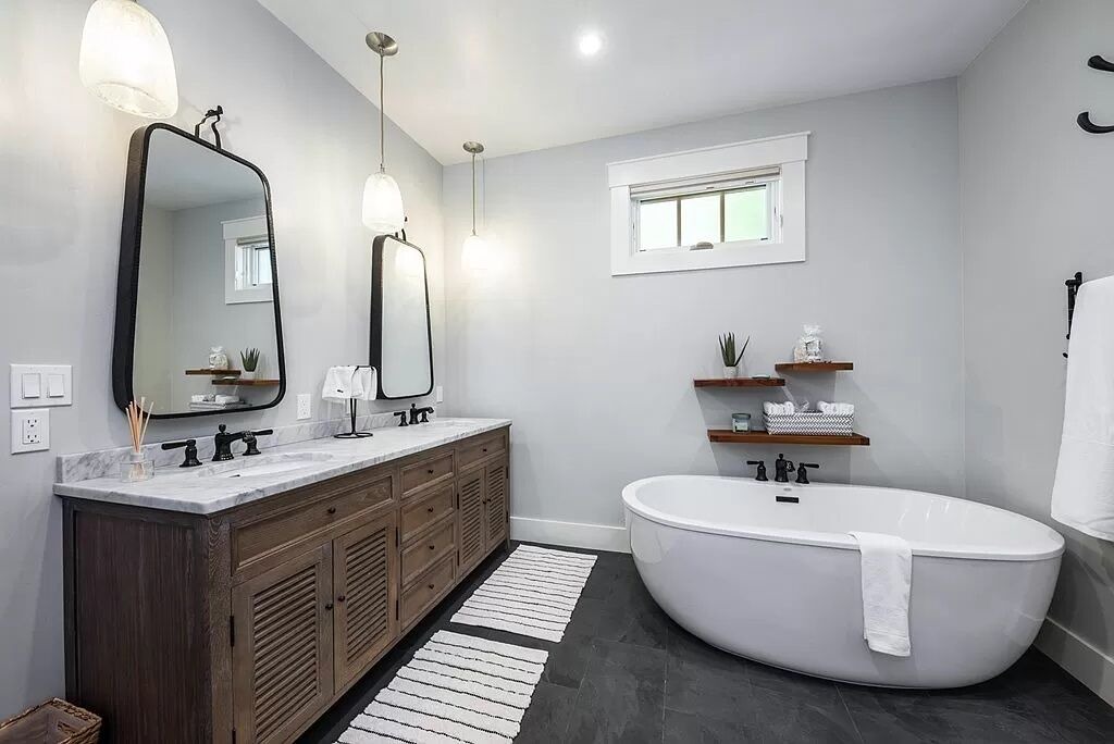 Photo of Bathroom in Tamarack Resort