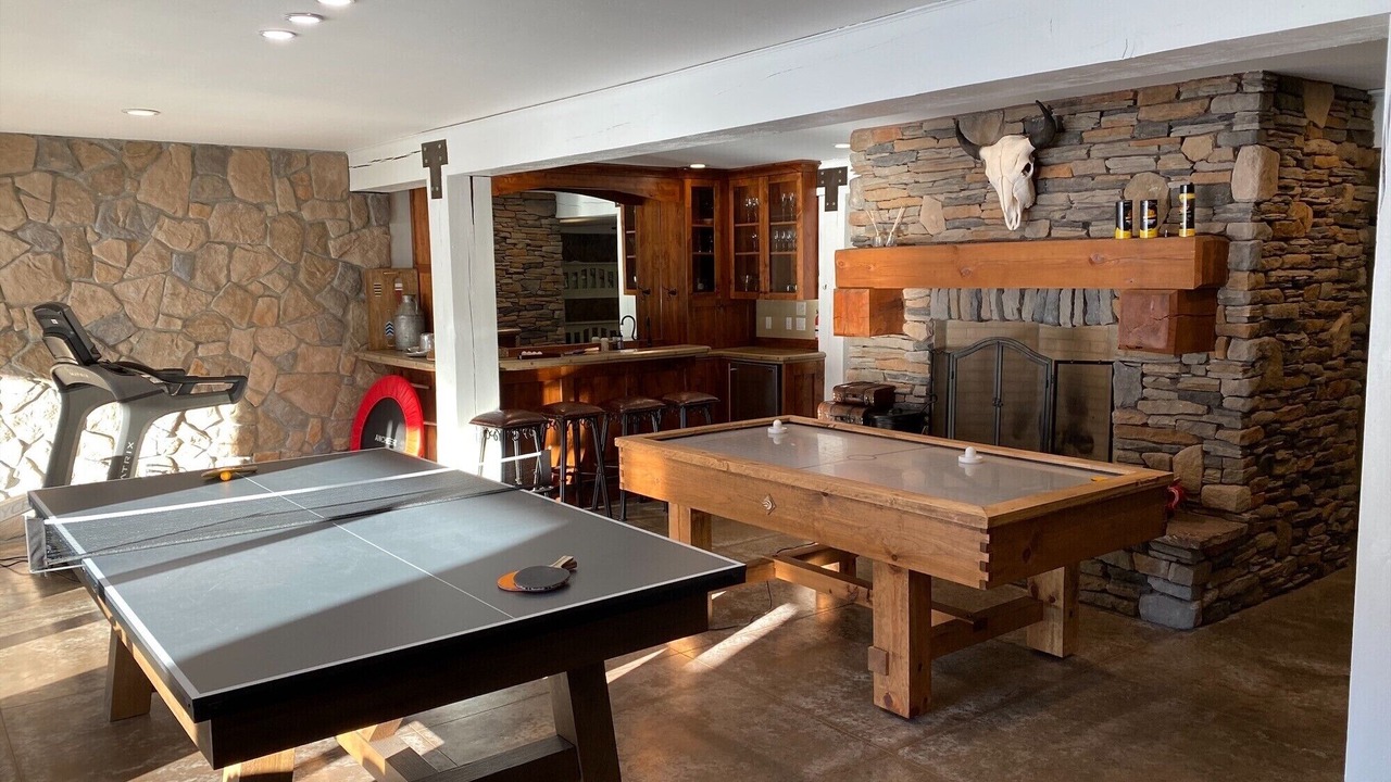 Photo of Bedroom in Tamarack Resort