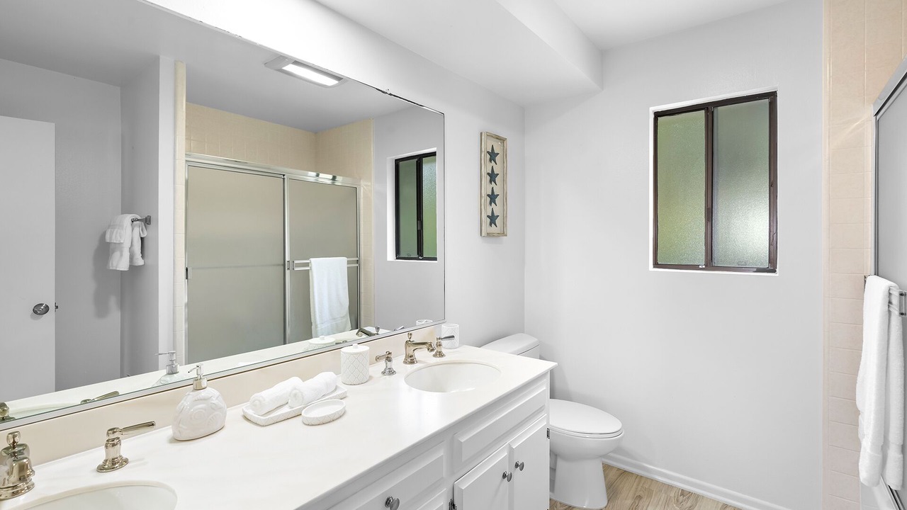 Photo of Bathroom in Central Malibu