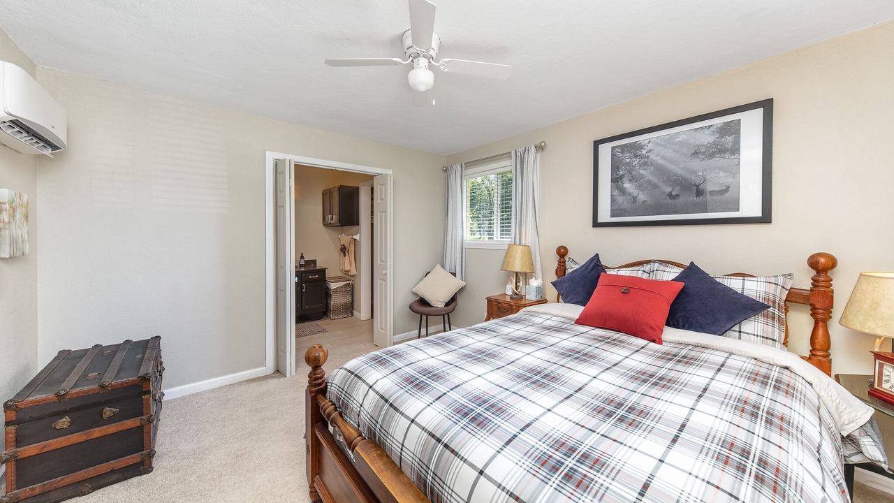 Photo of Bedroom in Hamilton