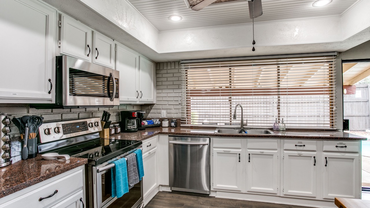 Photo of Kitchen in The Colony