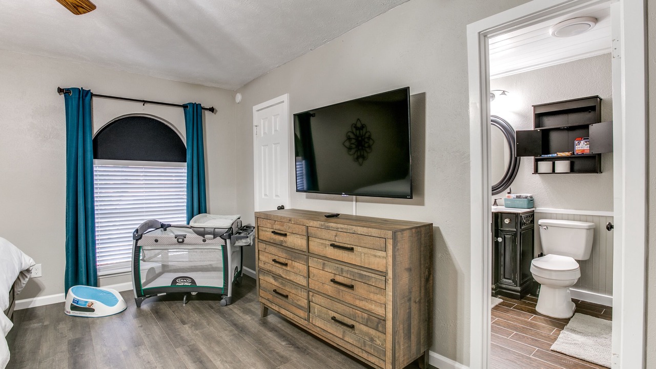 Photo of Bedroom in The Colony