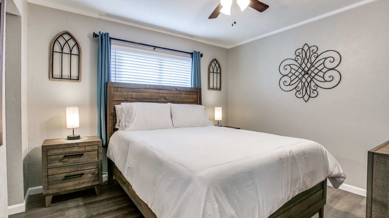 Photo of Bedroom in The Colony