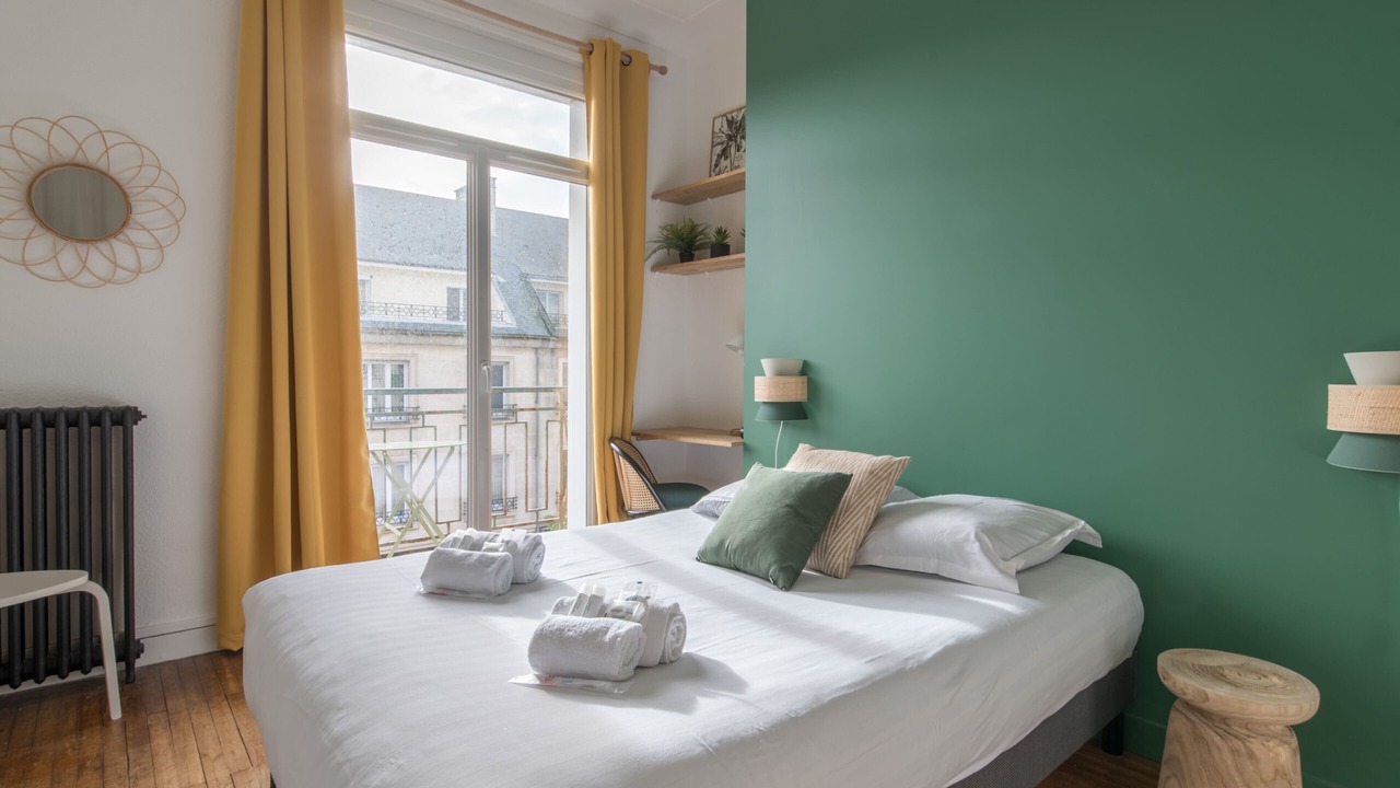 Photo of Bedroom in Saint-Nazaire