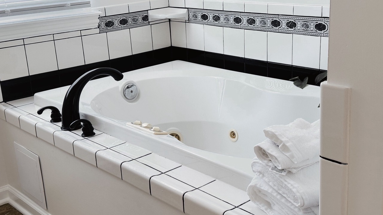 Photo of Bathroom in Sedalia