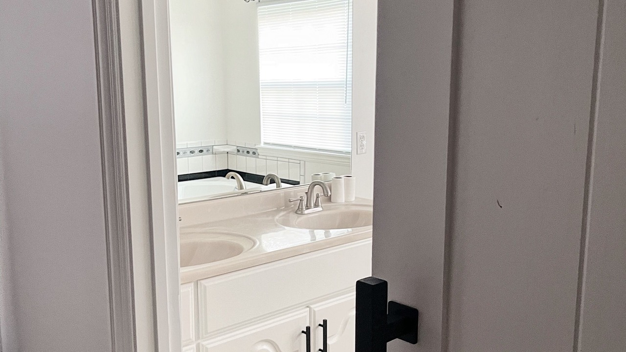 Photo of Bathroom in Sedalia