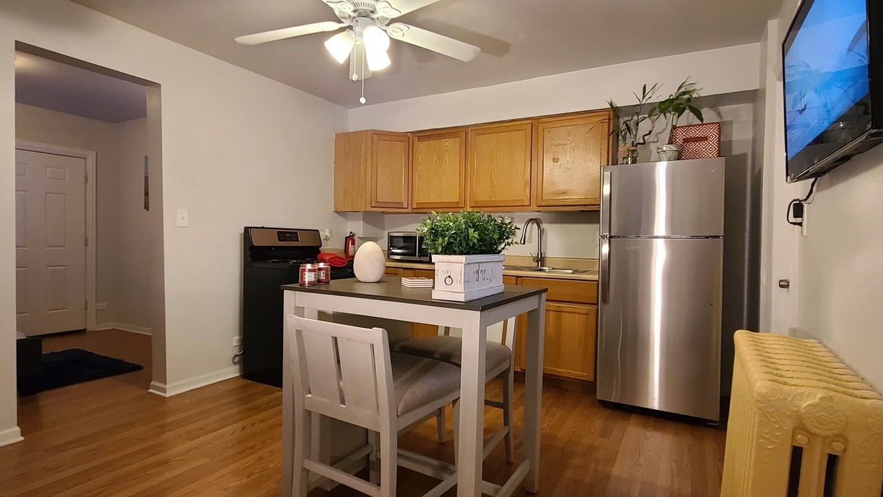 Photo of Kitchen in Old Irving Park