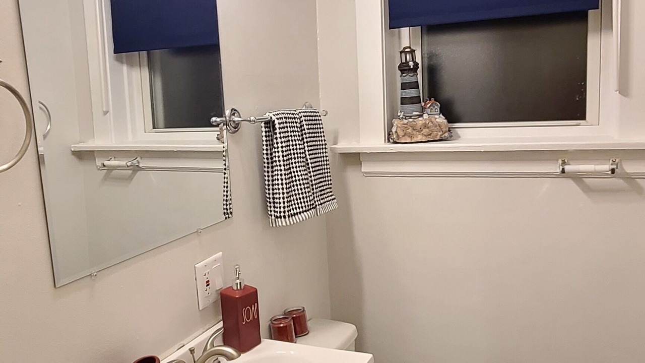Photo of Bathroom in Old Irving Park