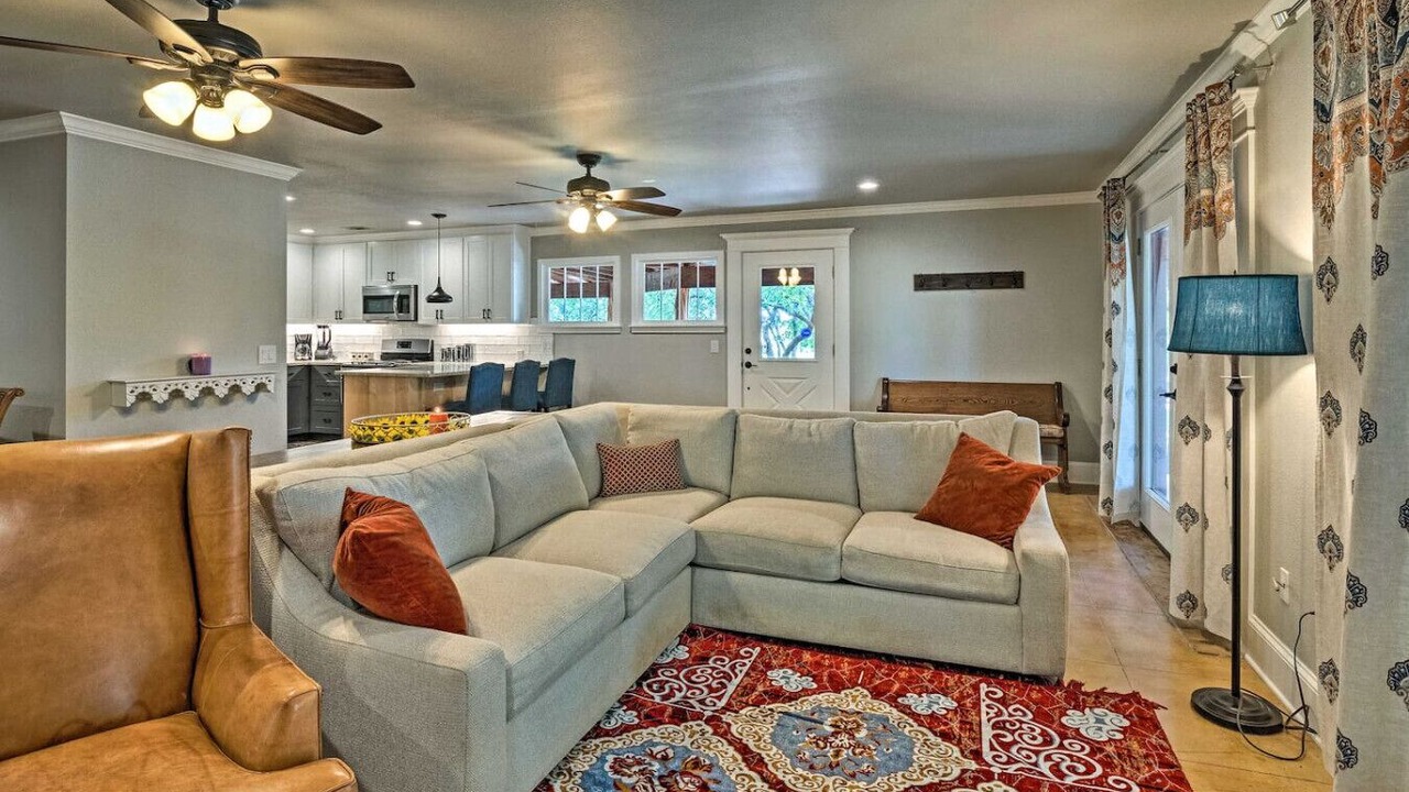 Photo of Livingroom in Georgetown