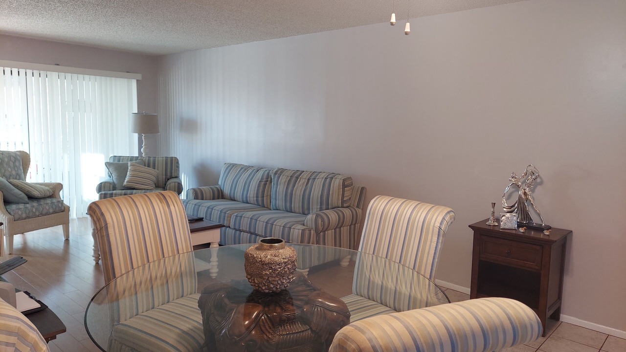 Photo of Livingroom in Ventura